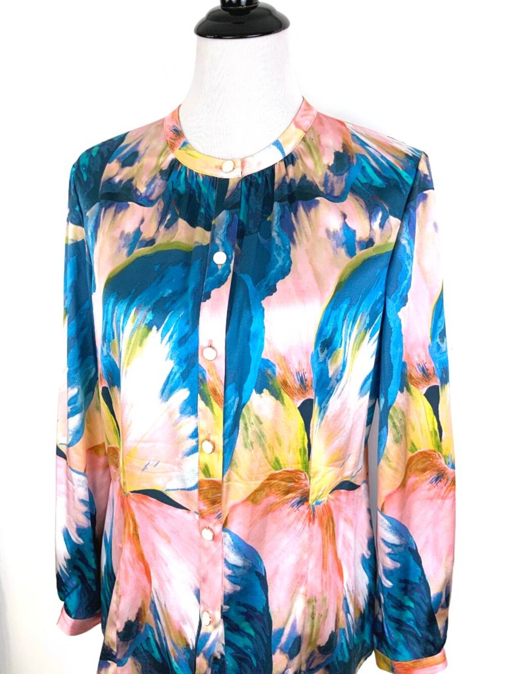 New St. John Collection Silk Floral Watercolor Blue Pink Blouse Sz 8 - Picture 2 of 16